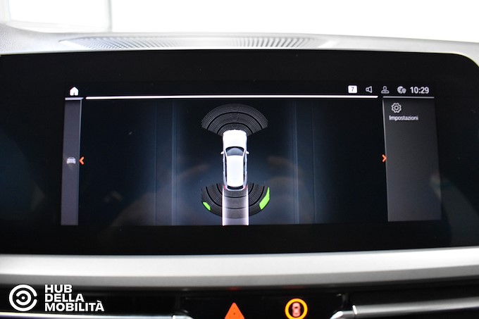 BMW 318d 48V Touring Business Advantage